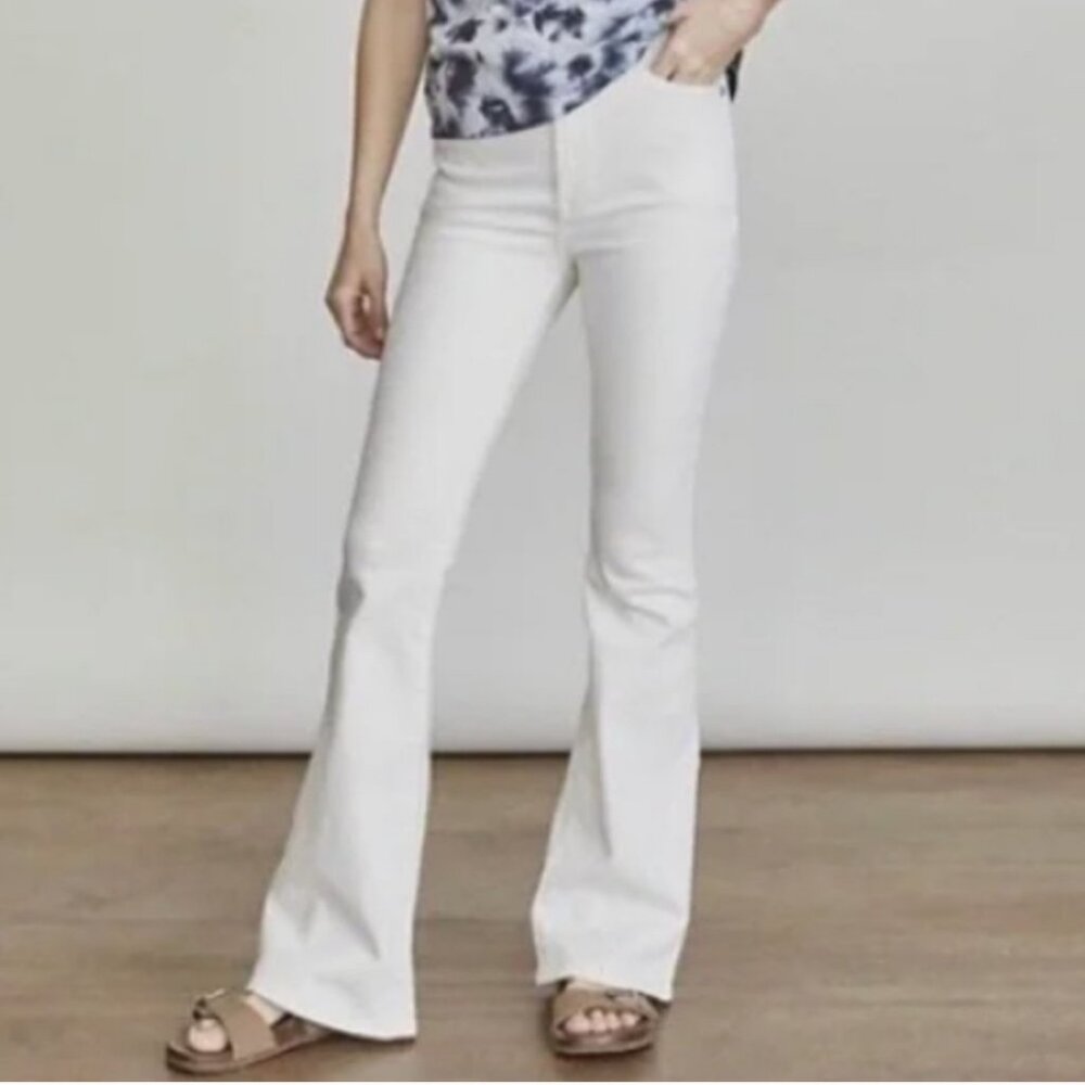 Elizabeth And James White Hight Rise Flare Jeans